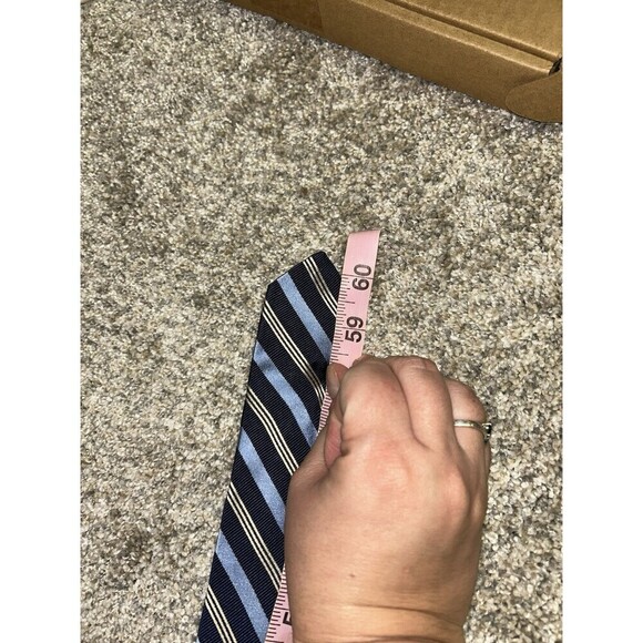 Brooks Brothers stain resistant Mens Striped Silk Tie Formal Business Necktie - Picture 4 of 4